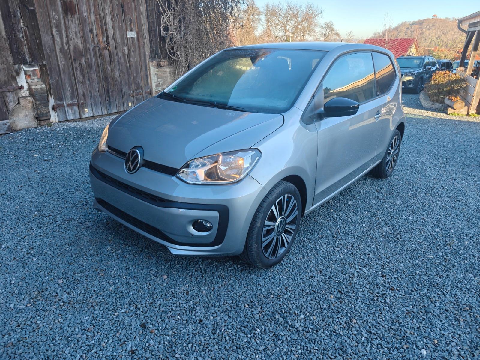 Volkswagen up! Active