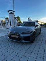BMW i4 M50 - fast vollausgestattet zu verkaufen 