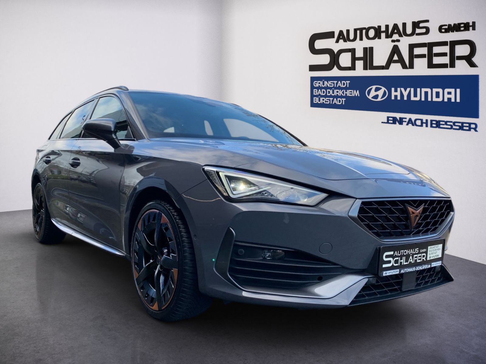 Fahrzeugabbildung CUPRA Leon Sportstourer 1.4 e-HYBRID OPF