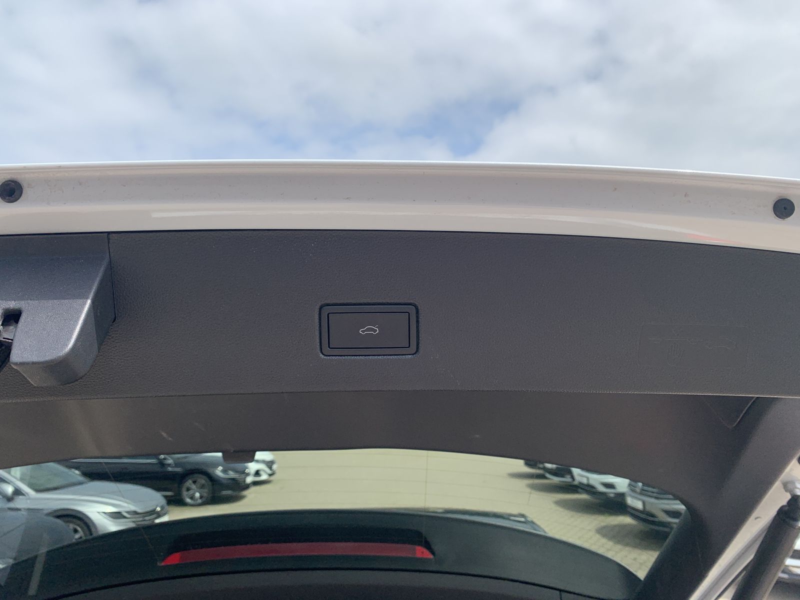 Fahrzeugabbildung Volkswagen T-Roc 1.5 TSI*Active*Cam*LED*Anschlussgarantie*