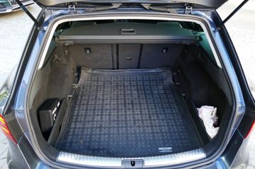 Fahrzeugabbildung SEAT Leon ST FR, Leder, Panorama, LED