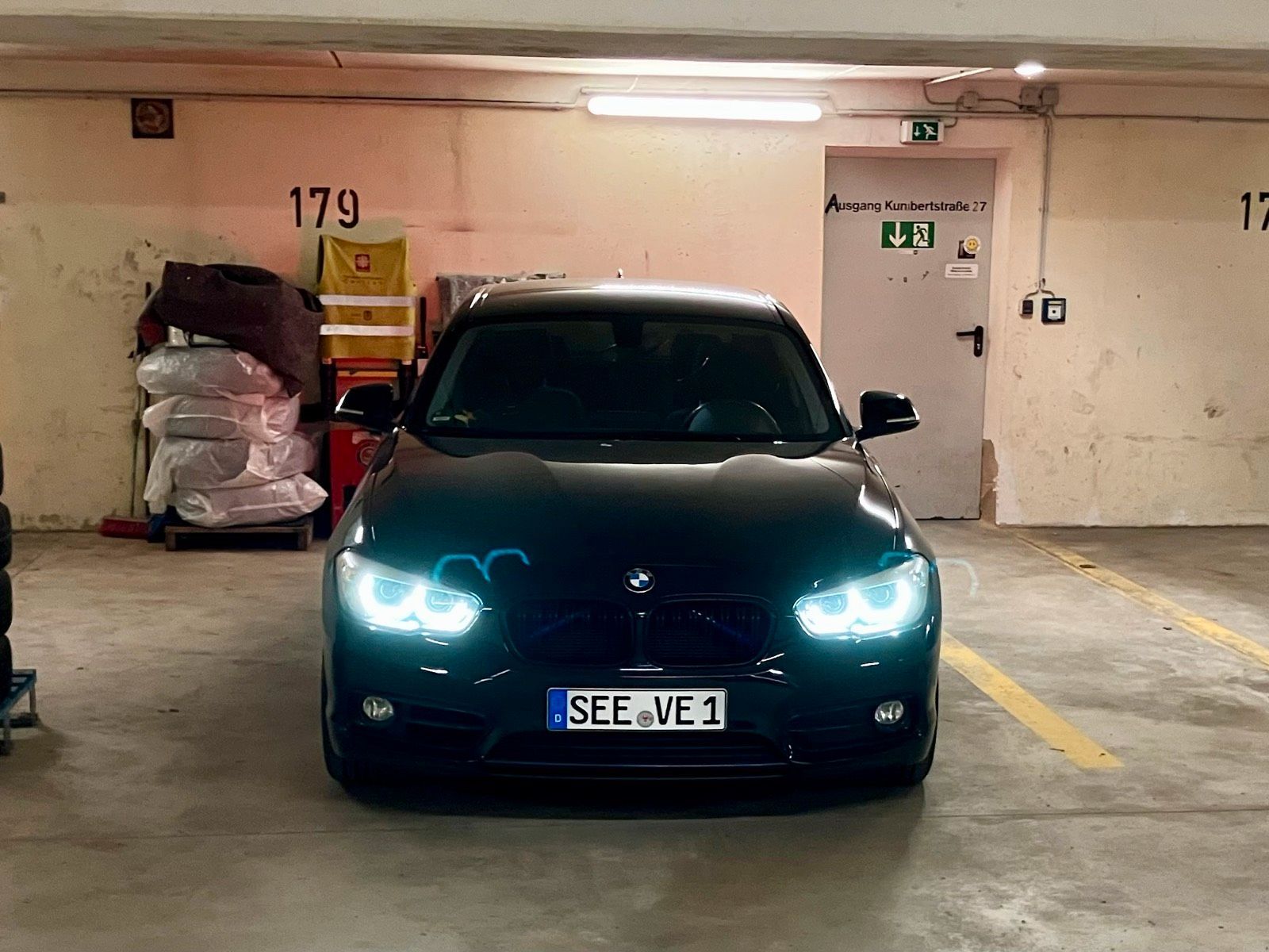 BMW 118