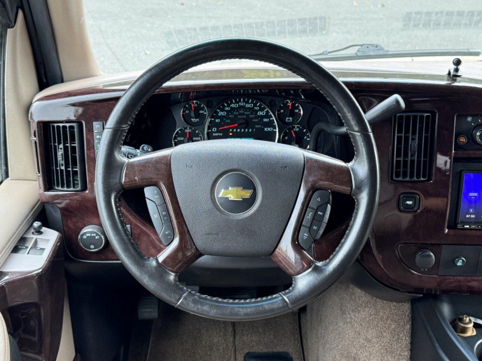 Fahrzeugabbildung Chevrolet Express Chevy Van Explorer Ltd. LPG Stabitrac