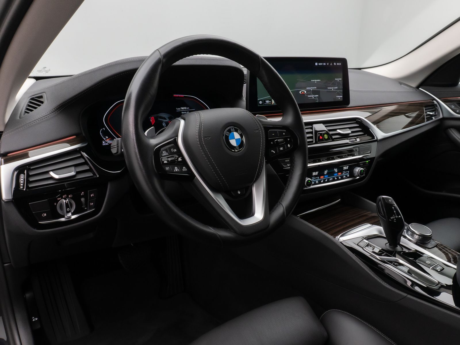 Fahrzeugabbildung BMW 540d xD Luxury Line Laser 360°HUD DAB HiFi AHK