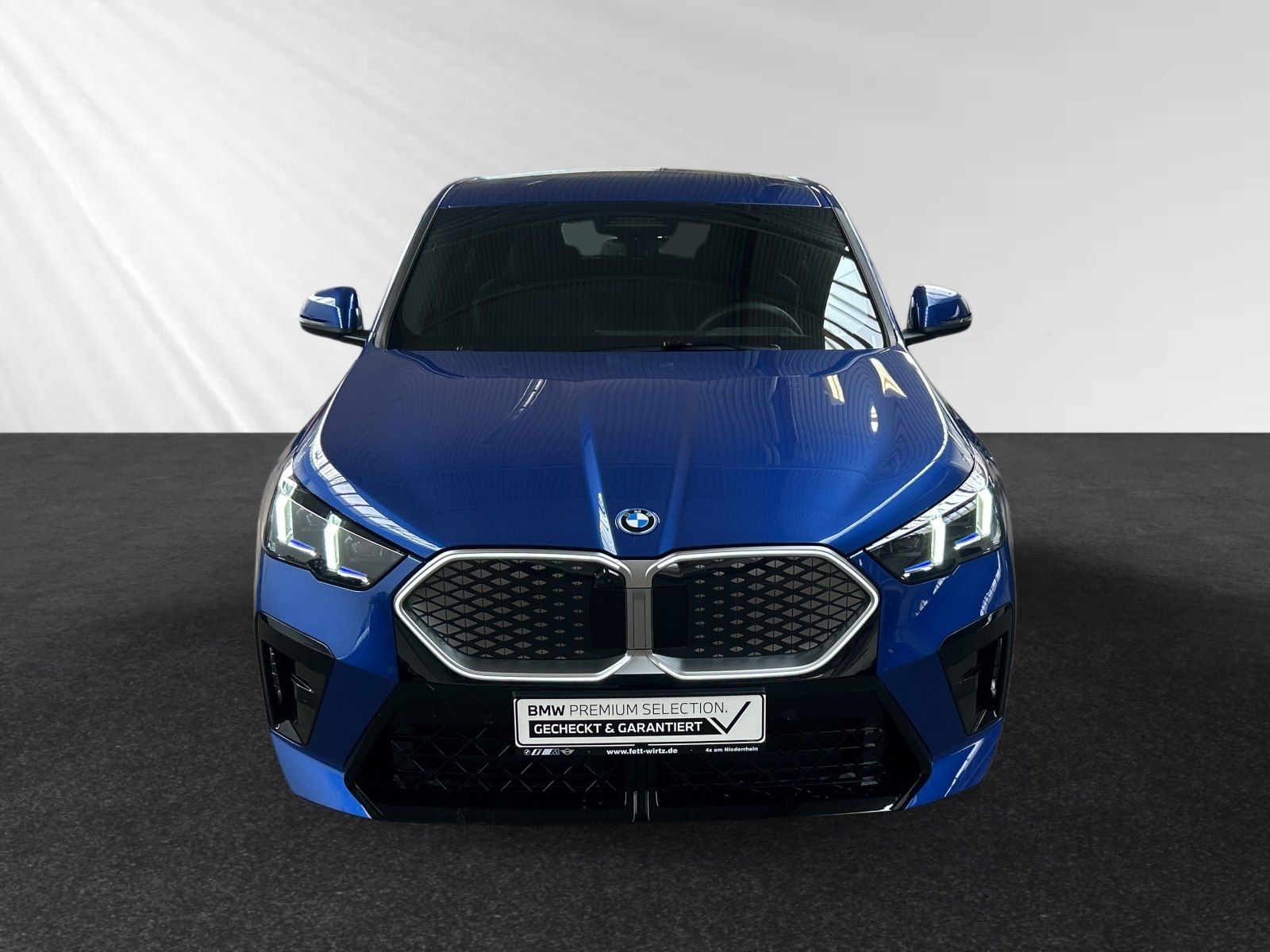 BMW iX2 - Bild 7