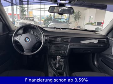 BMW 318 - 8