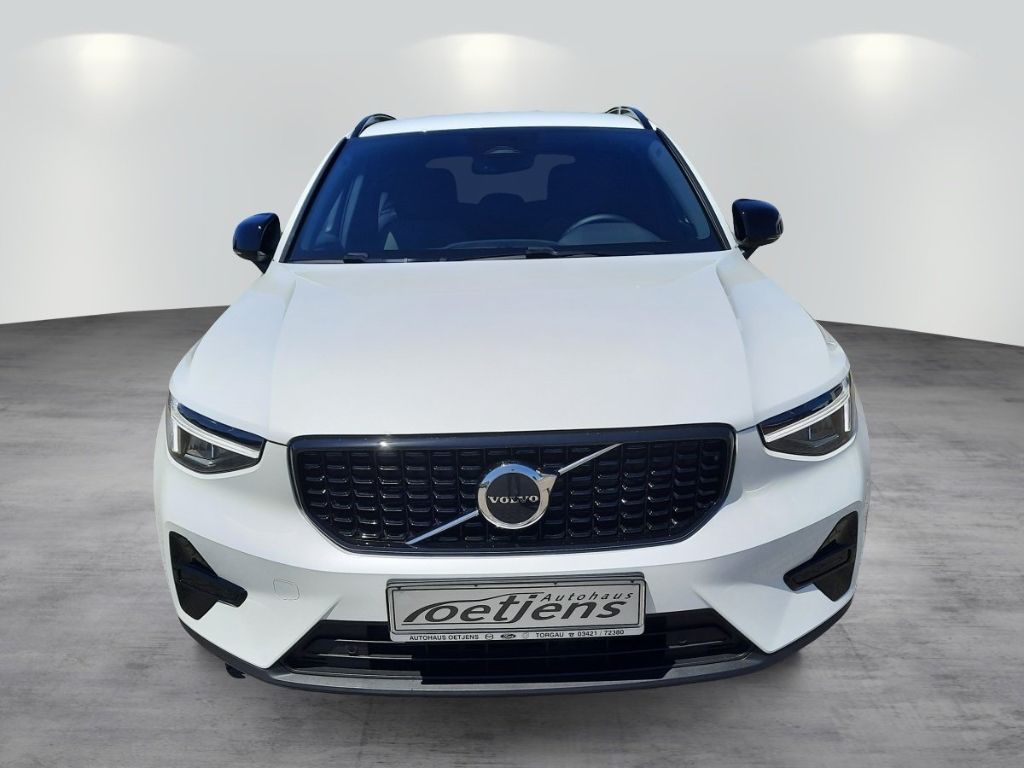 Volvo XC40 Plus Dark FrontShHzg Kamera Winterpaket imagem 3
