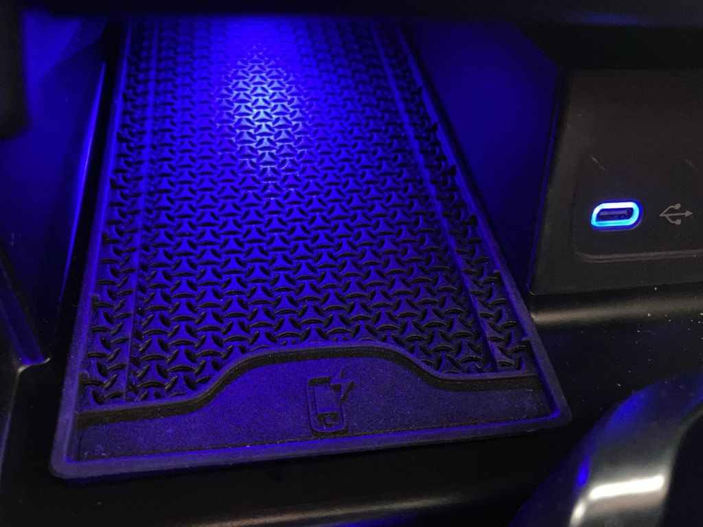 Fahrzeugabbildung Mercedes-Benz CLE 220 d AMG*NIGHT*PANO*DISTR*BURM*KEYL*MEMO