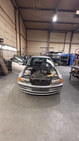 BMW E46 320i  projektaufgabe - BMW 320 aus 2003: 320i