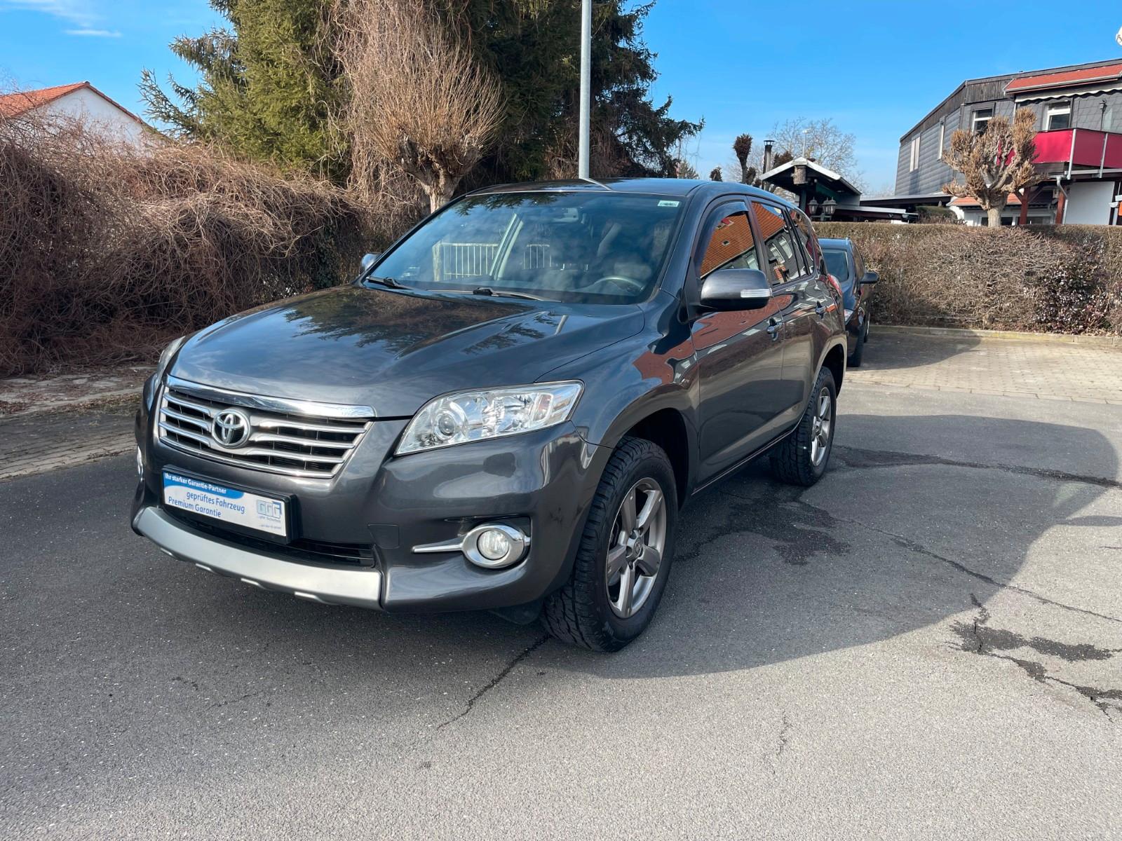 Toyota RAV 4 RAV4 Travel Allrad Navi Kamera
