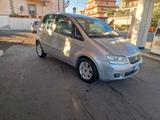 Fiat Idea 1.3 Multijet 16V Emotion - silberne Fiat Idea
