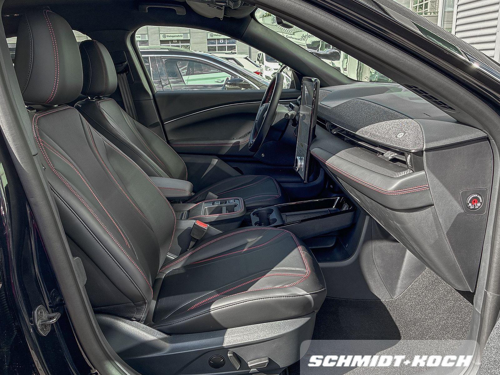 Ford Mustang MACH-E Premium Extended Range Navi PDC