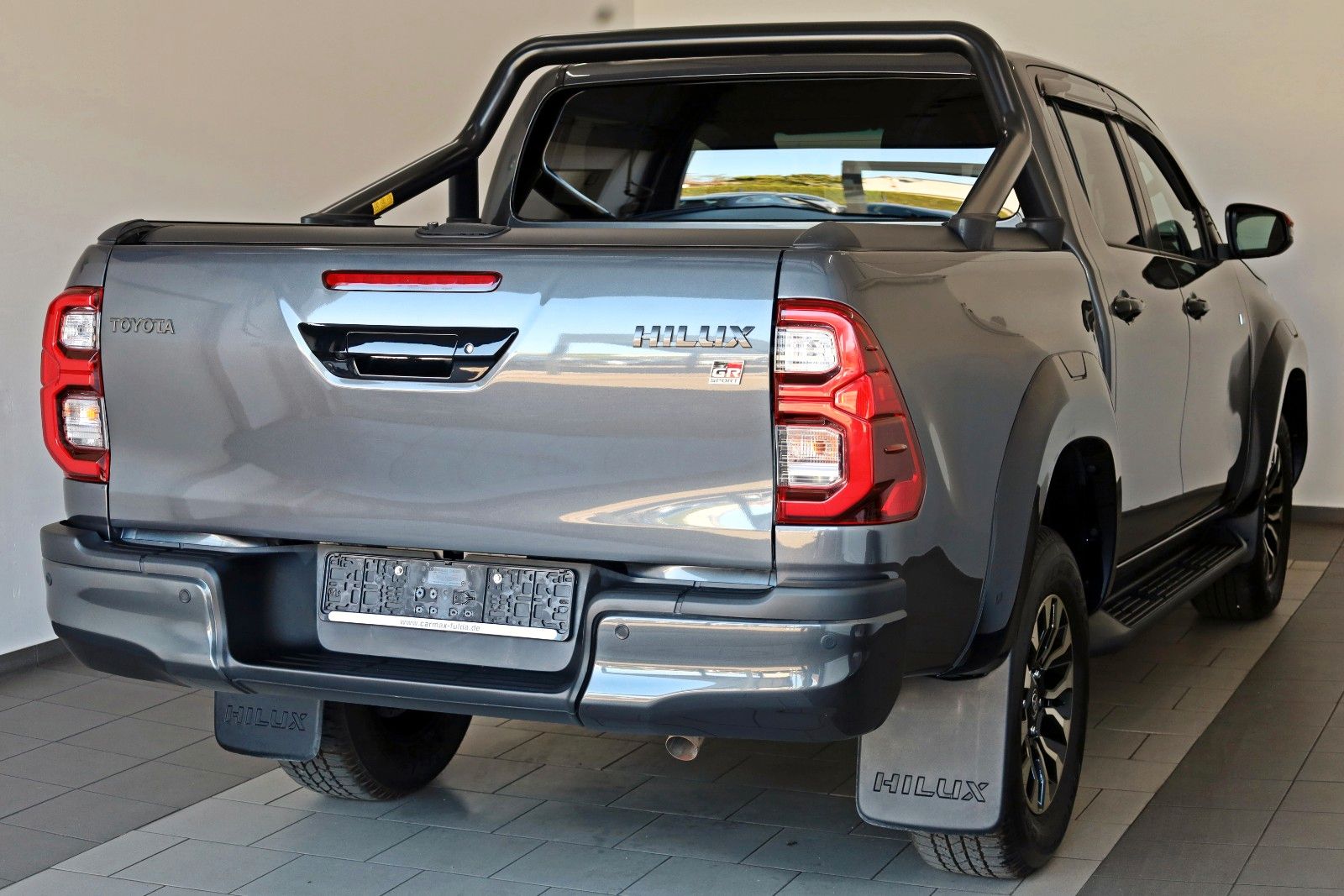 Fahrzeugabbildung Toyota Hilux 2.8 D-4D GR Sport,Alcantara,ACC,Rollo, AHK