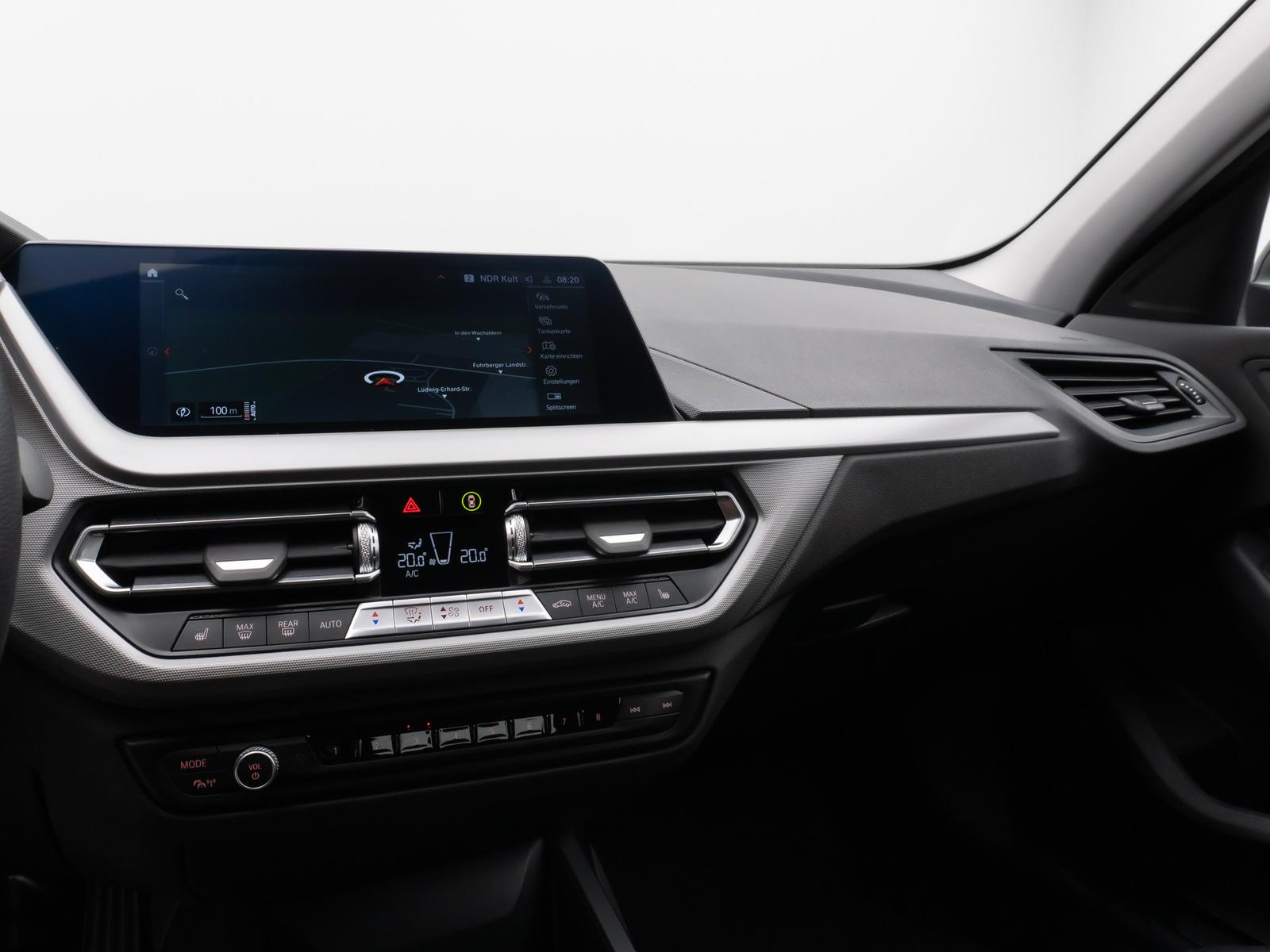 BMW 118 i DAB CockPitPro Geschwindigkeitsreg PDC LED, миниатюра 21