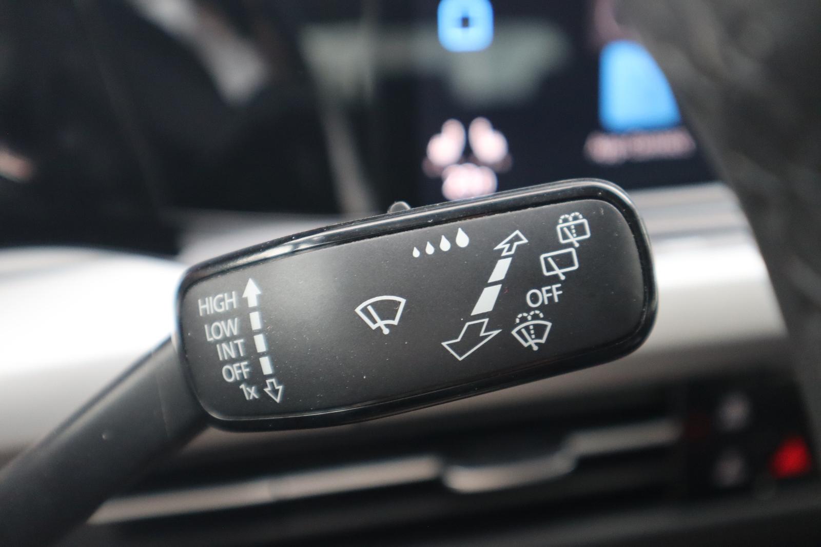 Volkswagen Golf VIII Variant 1.5 eTSI DSG Life LED Navi ACC, миниатюра 16