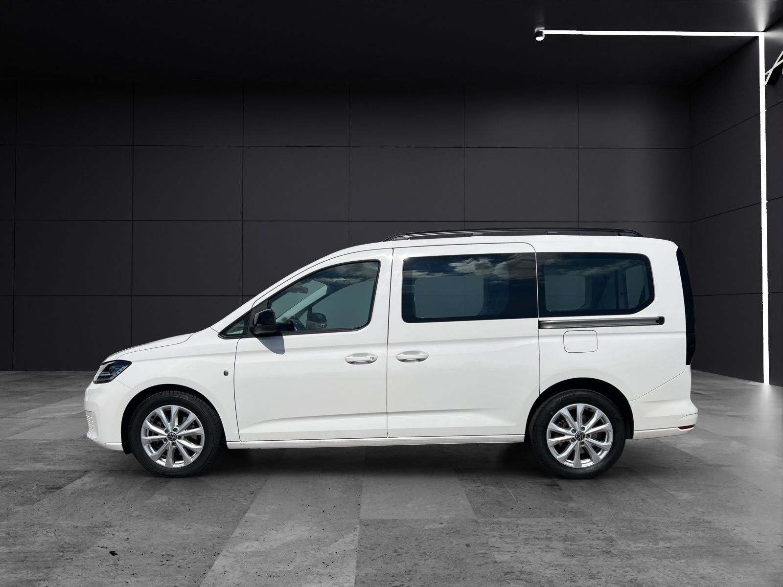 Fahrzeugabbildung Volkswagen Caddy TDI Life Maxi LED SHZ PDC DAB+ WeConnect K