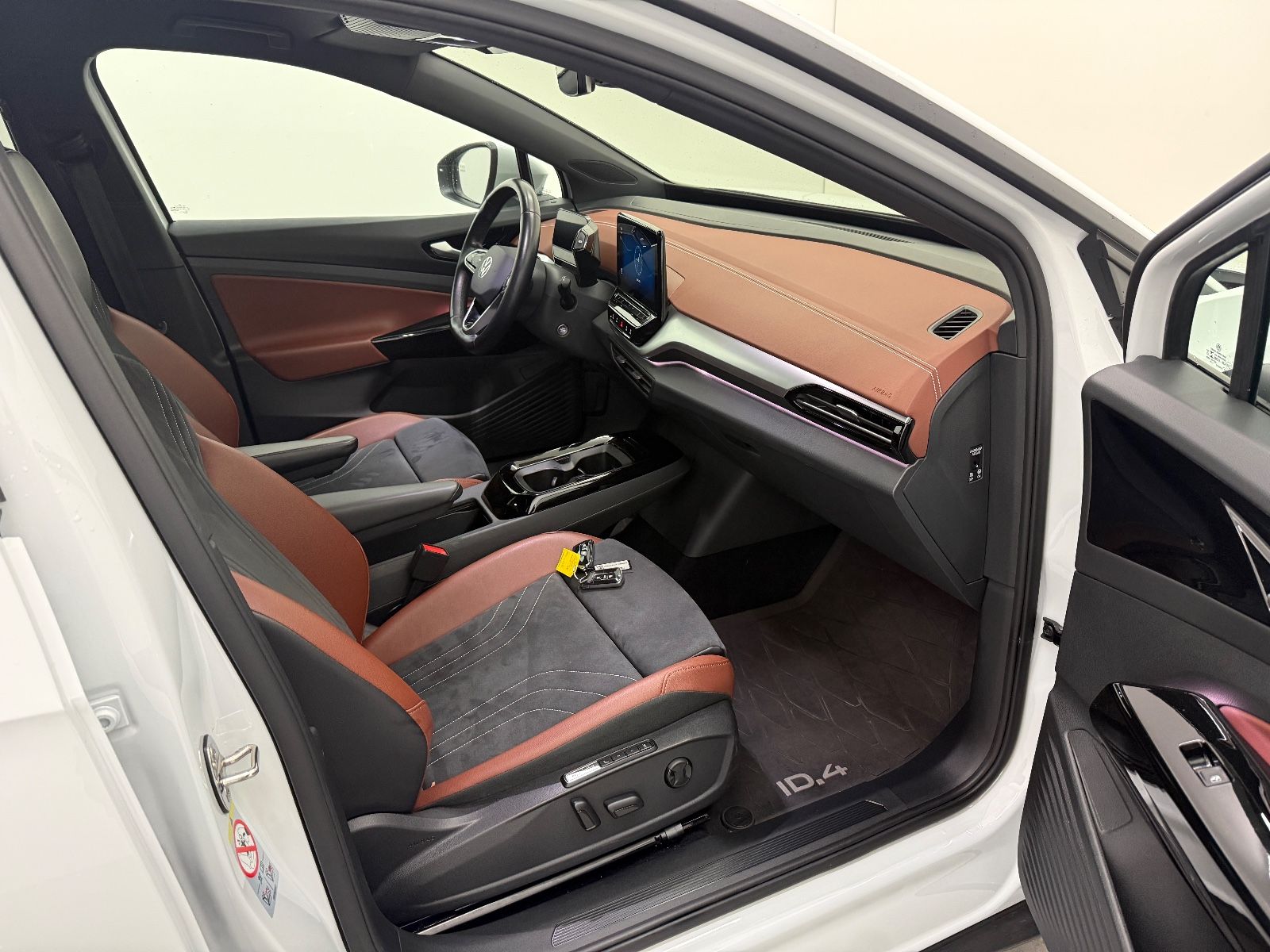 Volkswagen ID.4 Pure 109 kW Style*IQ.Light*Bi-Color Int*ACC foto 21