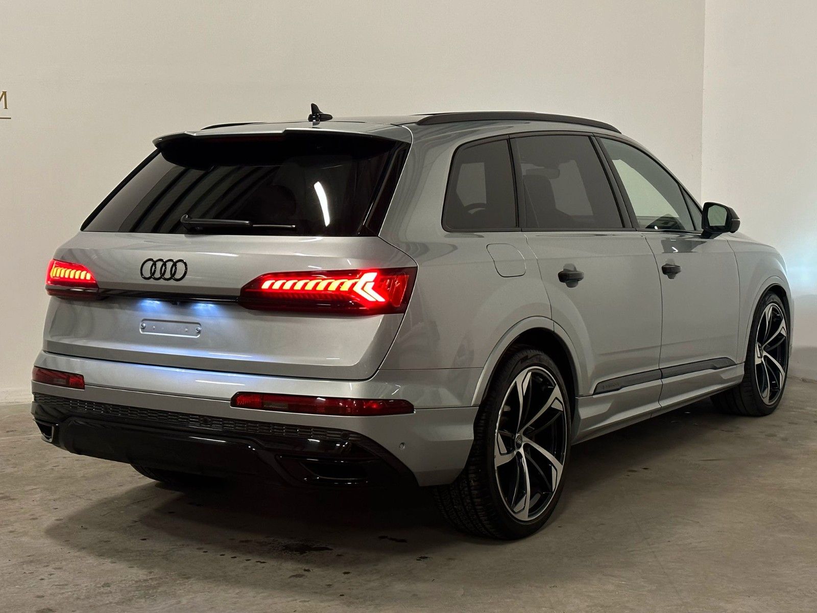 Audi Q7 55 TFSI quattro 3x Sline Matrix 360°HUD Pano foto 4