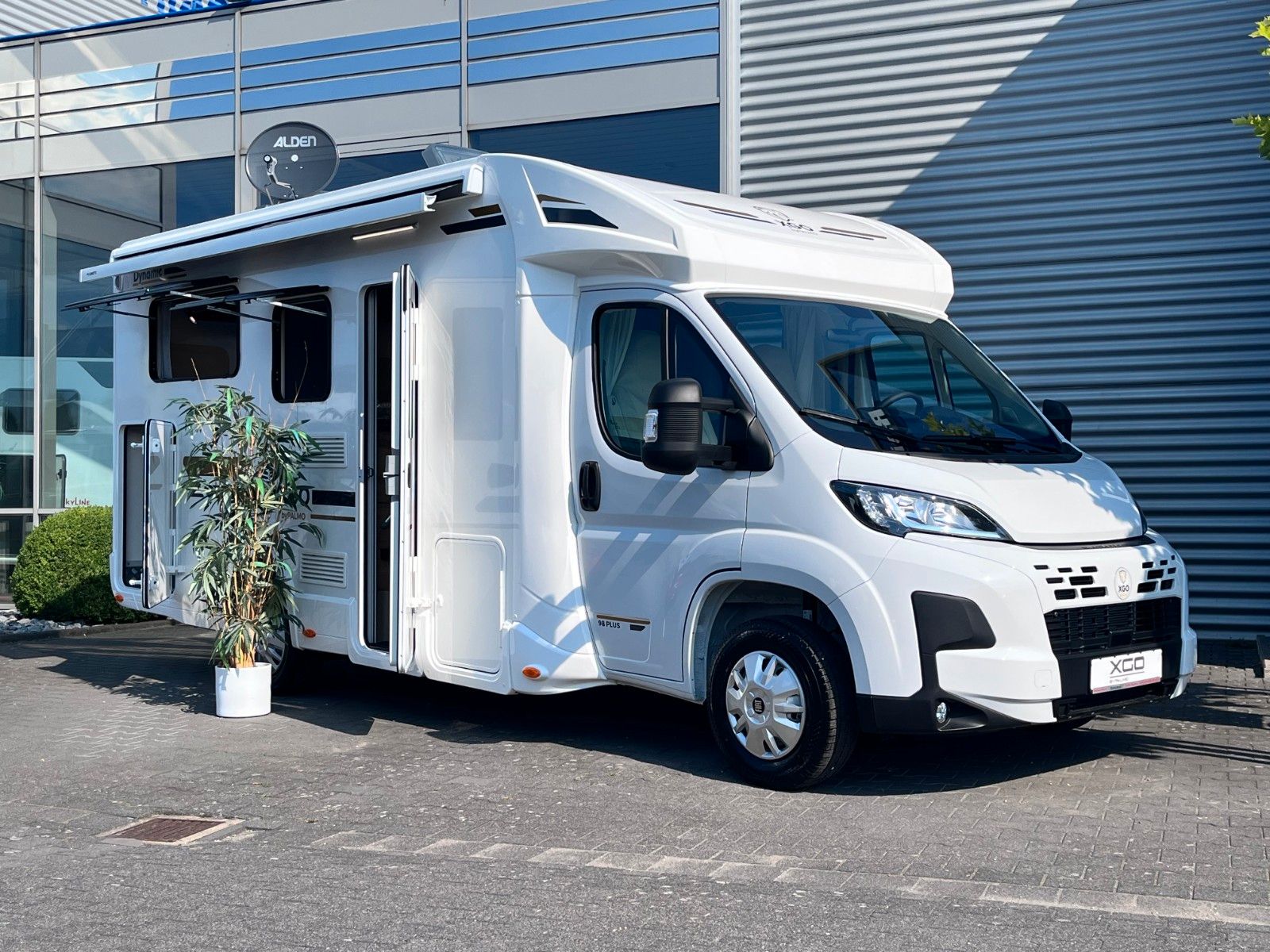 Fahrzeugabbildung XGO Dynamic 98 P Modell 2026 ALL-IN