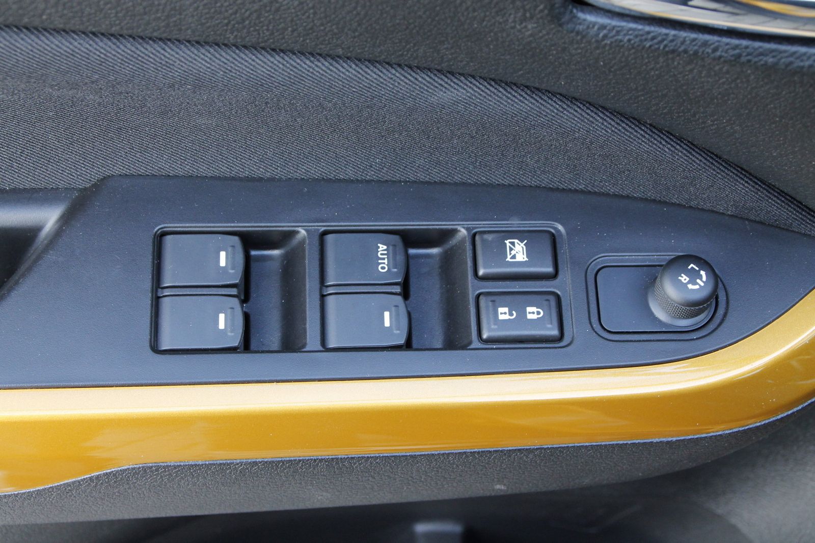 Fahrzeugabbildung Suzuki Vitara 1.0 Comfort