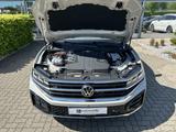 Volkswagen Touareg 3.0 TDI DSG 4Motion R-Line Black Style - : Beige, Vollleder