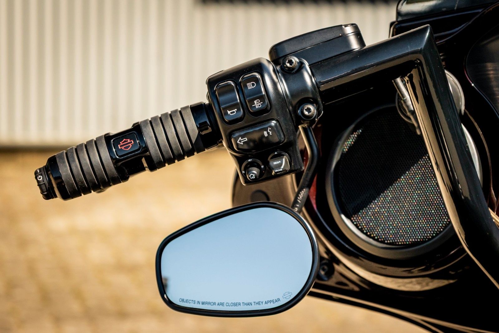 Fahrzeugabbildung Harley-Davidson CVO STREET GLIDE 117 FLHXSE