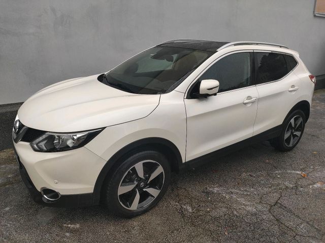 Nissan Qashqai Automatik, Kamera ( Lagersc...