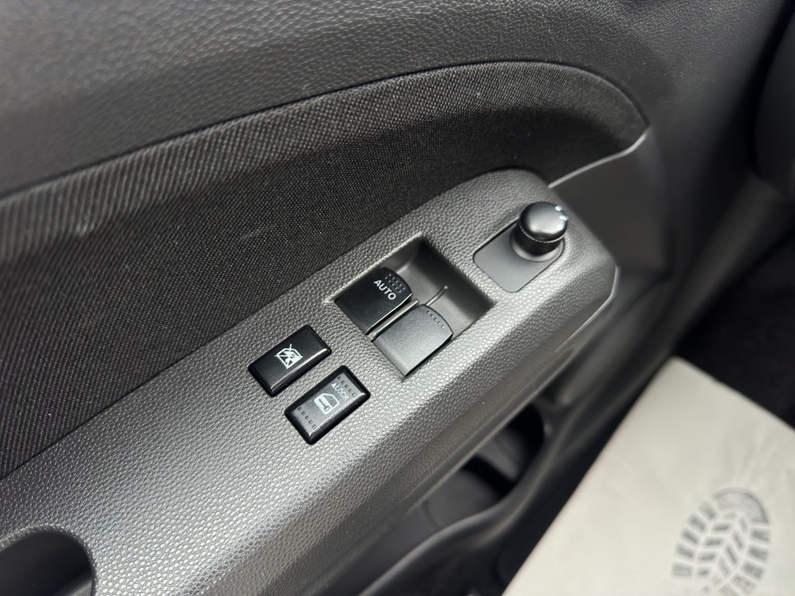 Fahrzeugabbildung Suzuki Splash Comfort/Klimaanlage/Sitzhz./PDC