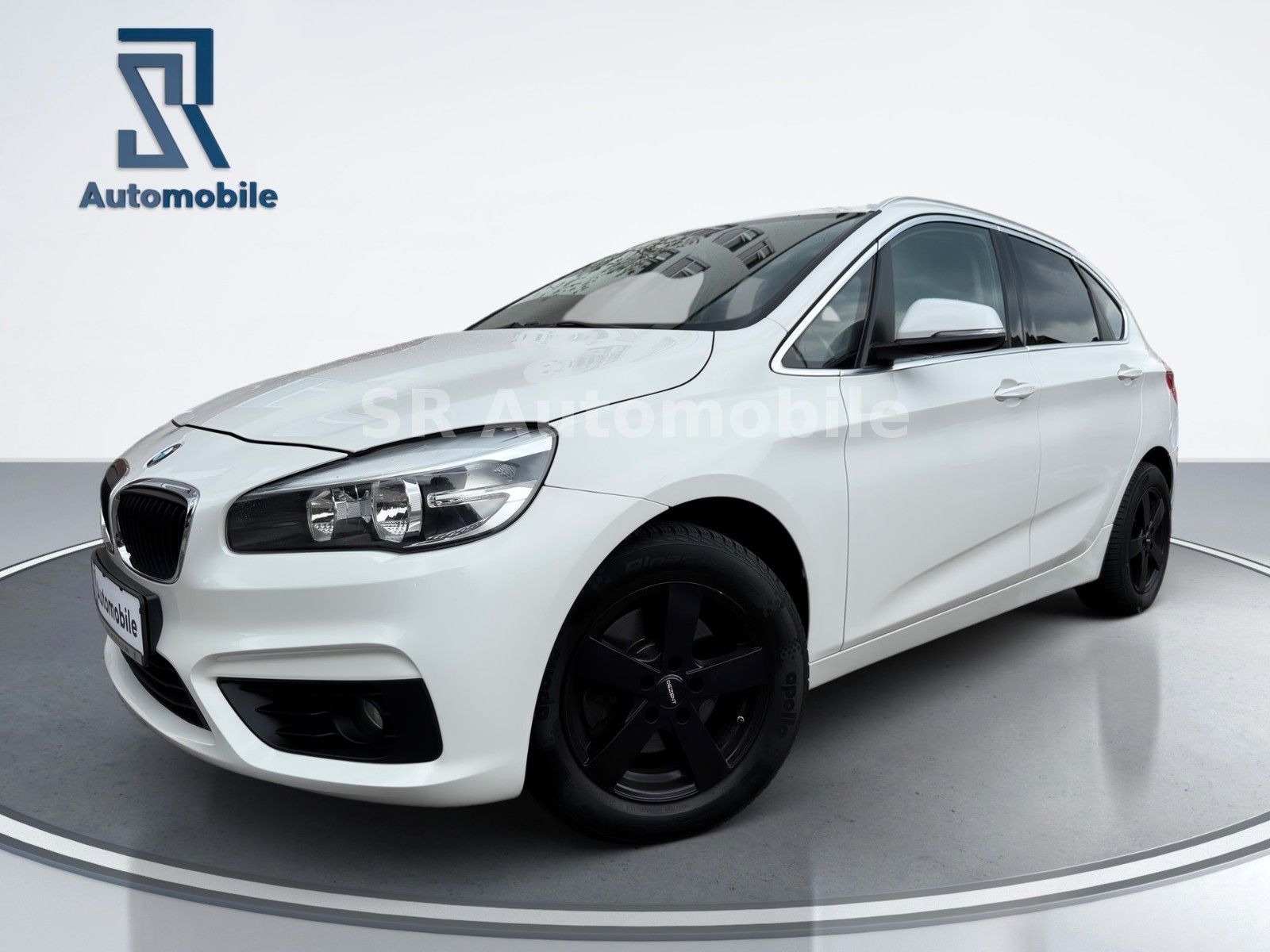 BMW 218 Active Tourer - 1