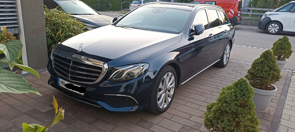 Mercedes-Benz E 400