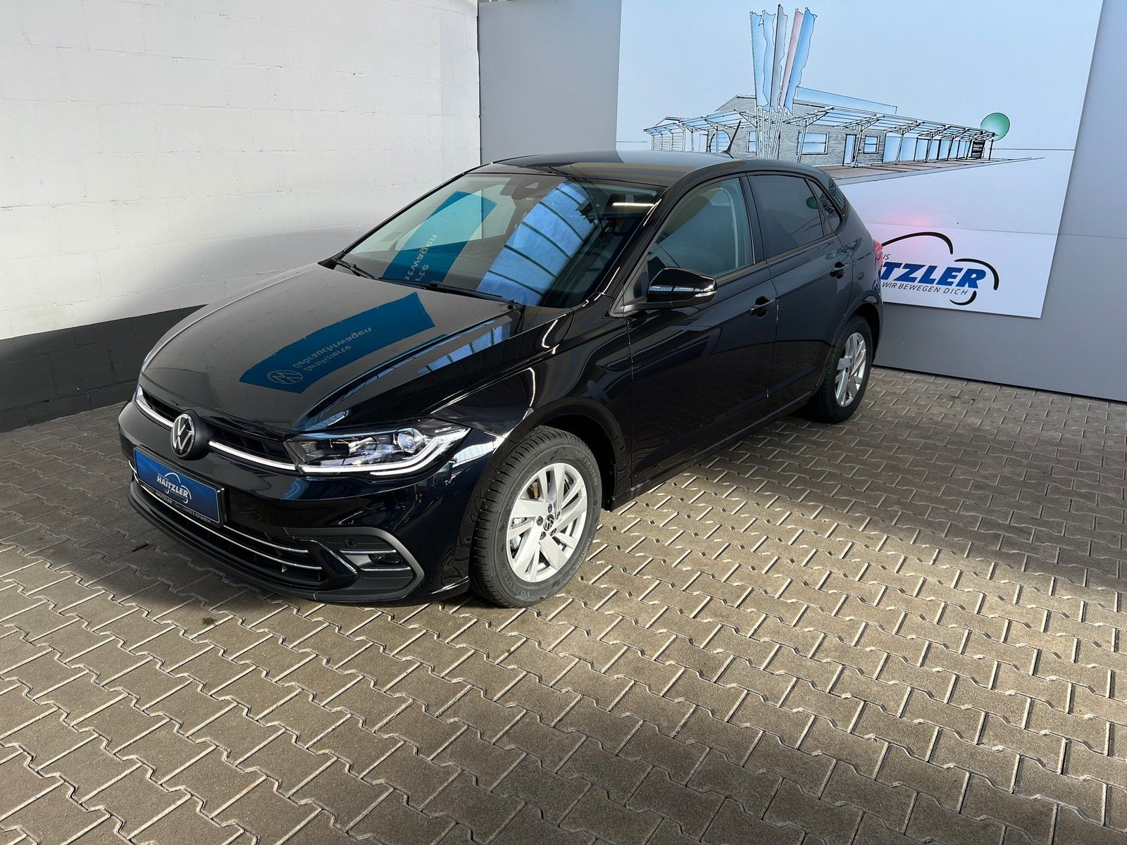 Fahrzeugabbildung Volkswagen Polo Style 1,0 TSI + IQ.Drive +Navigation+Kamera