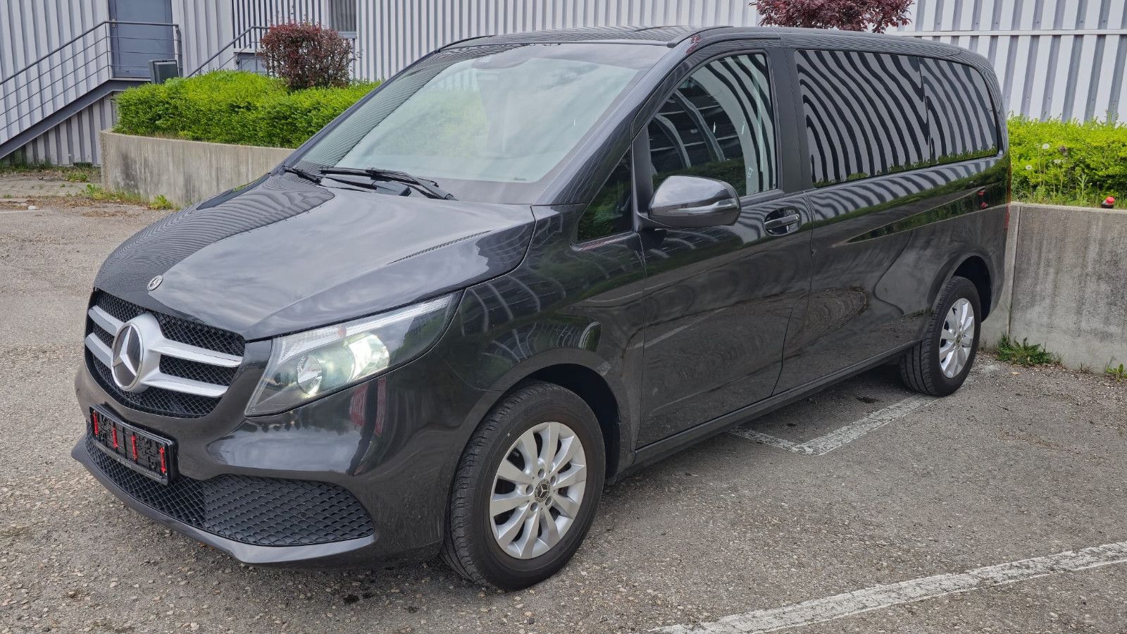 MERCEDES-BENZ V220d RISE komp. 1.Hand*Spur.*7-Sitzer*Navi*Temp