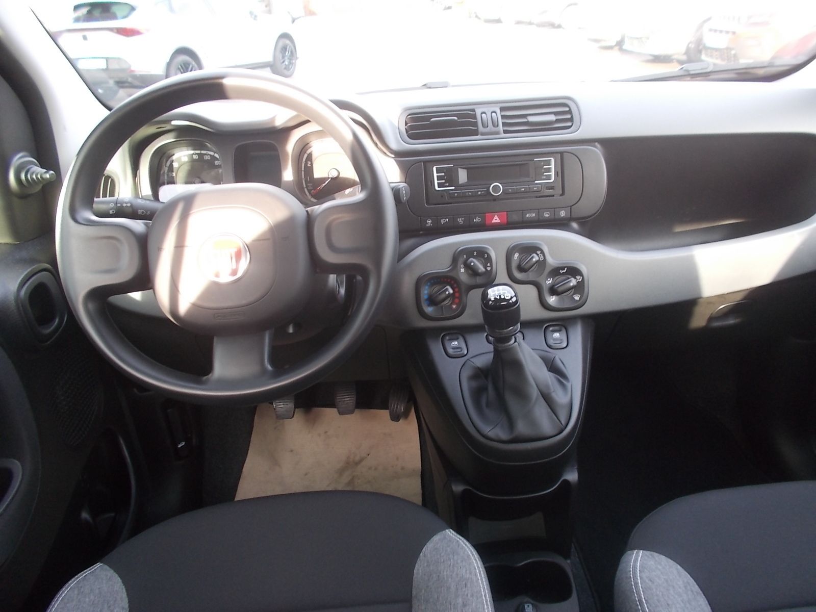 Fahrzeugabbildung Fiat Panda City Plus 1.0 Hybrid