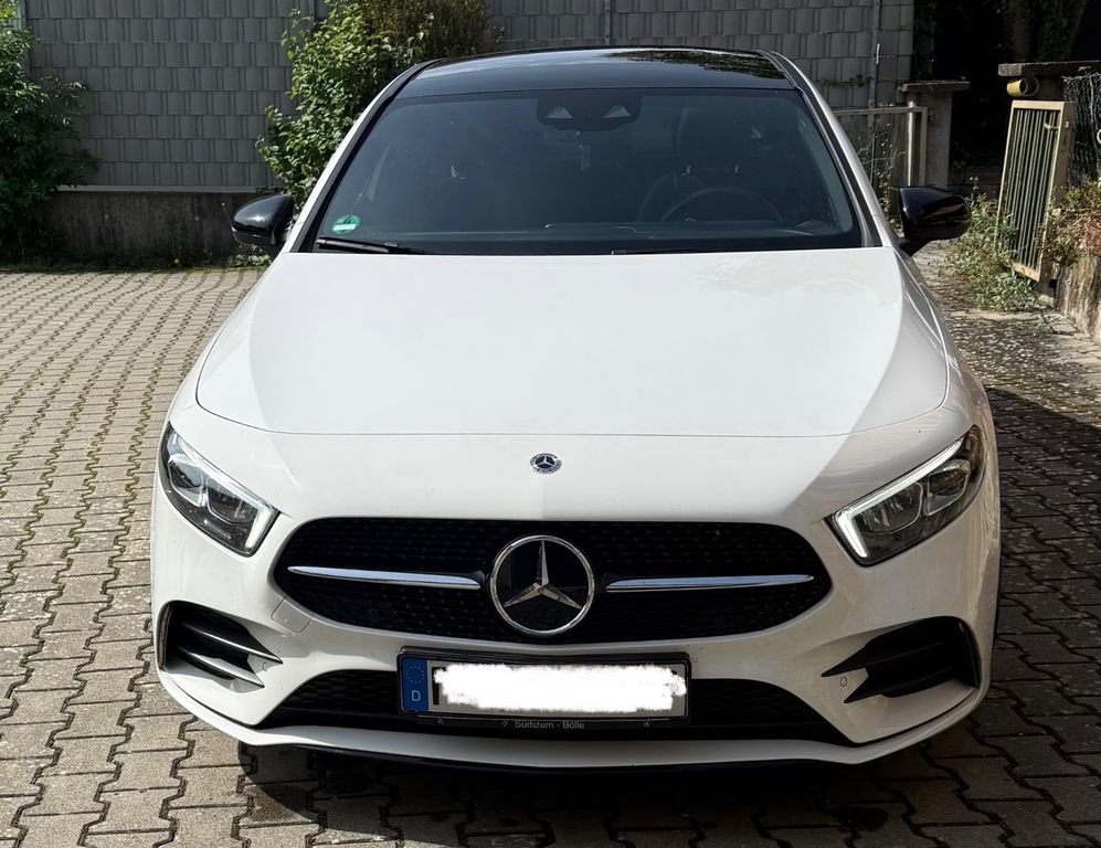 Image of Mercedes-Benz 200