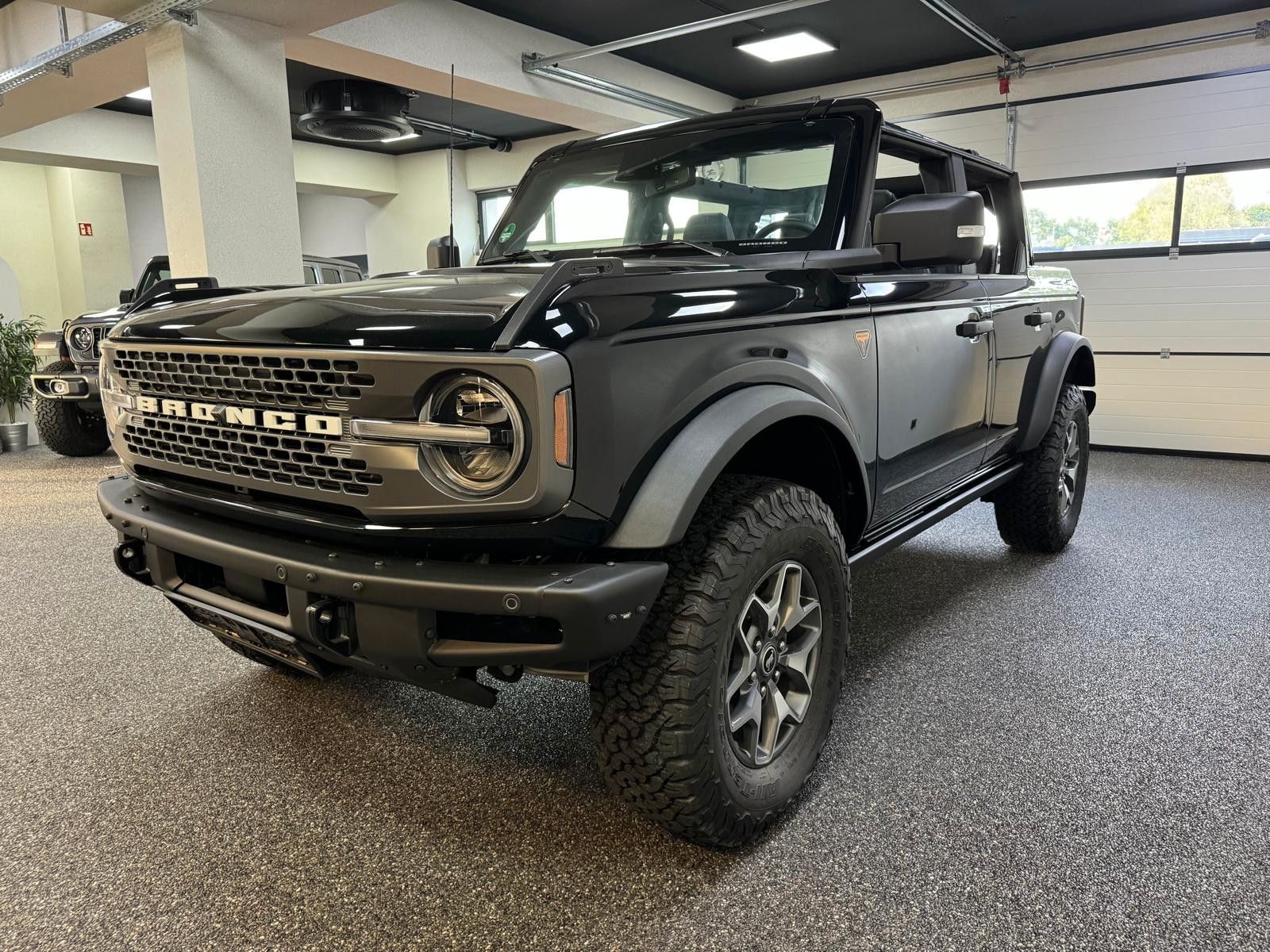 Fahrzeugabbildung Ford BRONCO BADLANDS ADVANCED-ECOBOOST 4x4-FIRST EDIT