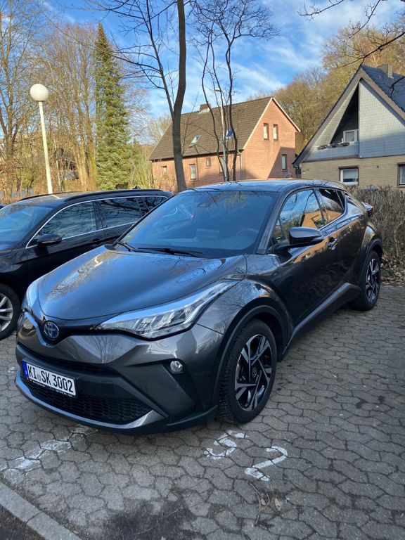 Image of Toyota C-HR