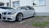 BMW 330i Touring - M Paket / Pano / Logic 7 - BMW 330 Kombi M 330i paket mit Benzin-Antrieb
