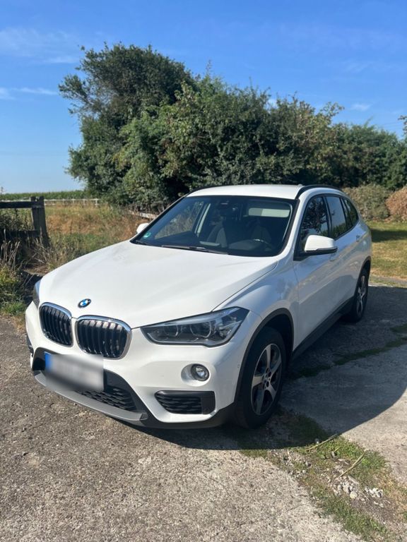 Image of BMW iX1
