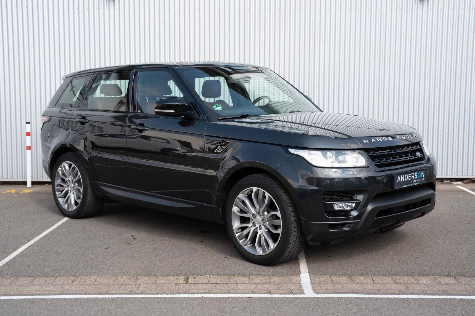 Fahrzeugabbildung Land Rover RANGE ROVER V6 AUTOBIOG LED VIRTC SITZBEL WLAN