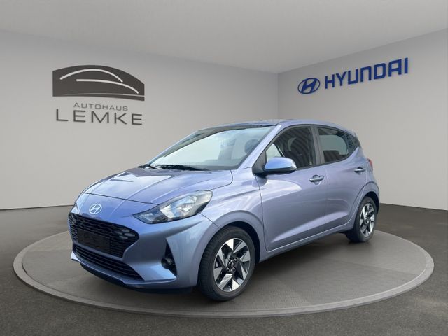 Hyundai i10 1.0 AUTOMATIK TREND + NAVIGATION