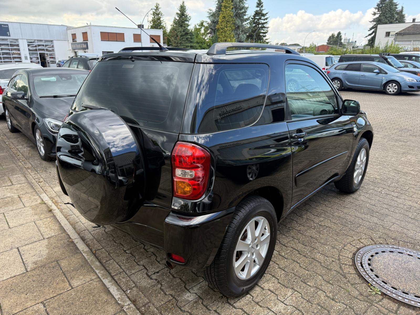 TOYOTA RAV 4 1.8-L-VVT-I 125CH