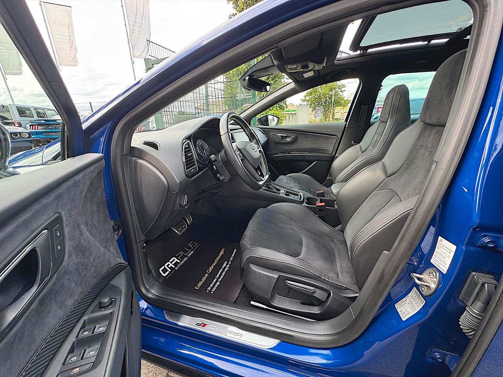 Fahrzeugabbildung SEAT Leon ST Cupra 300 4Drive Performance *LED*Pano*