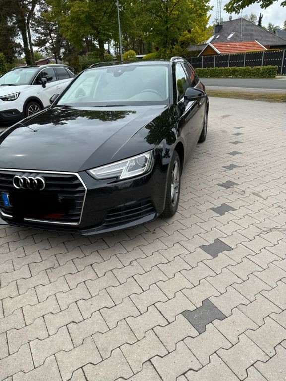 Image of Audi A4