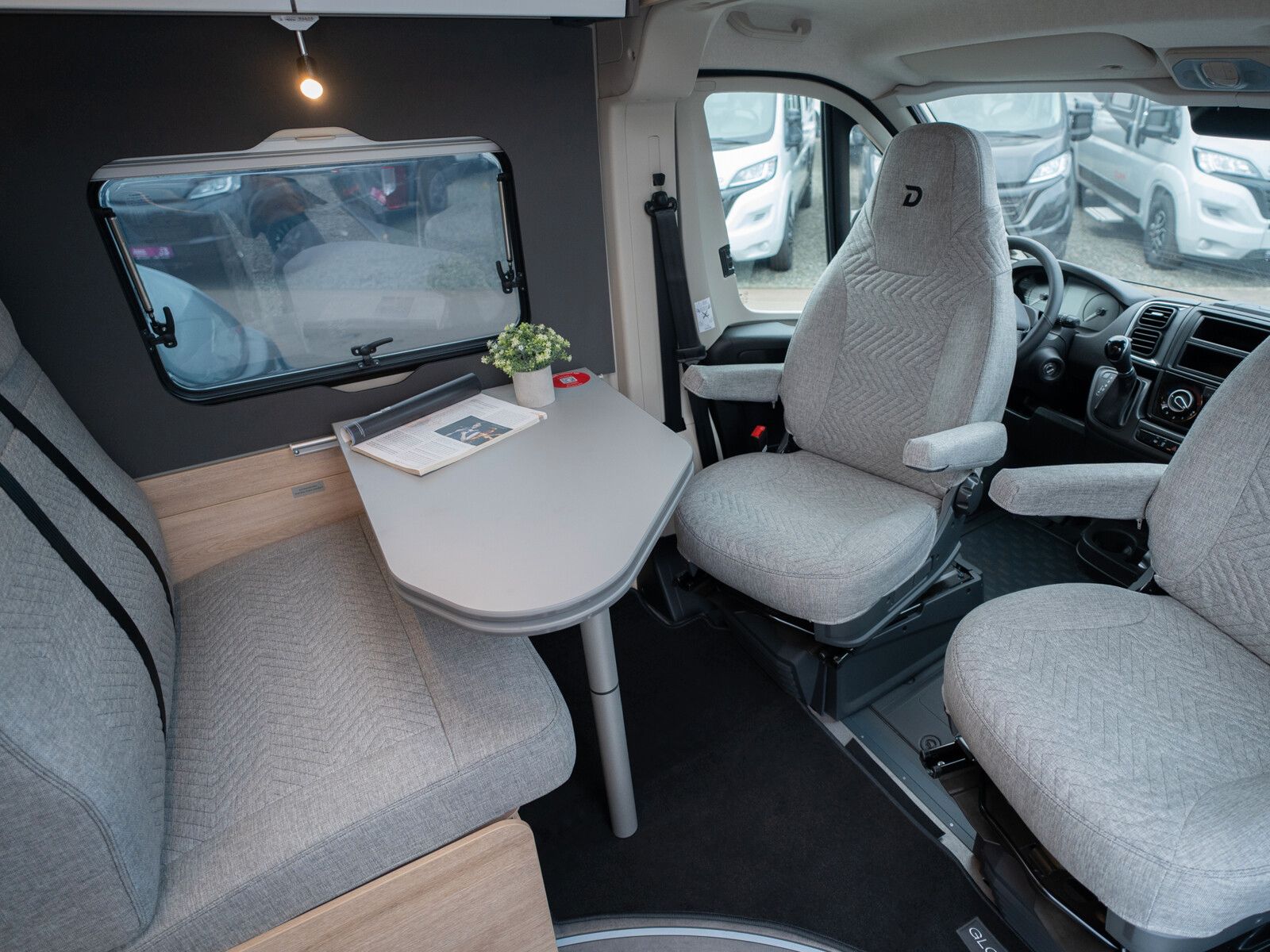 Fahrzeugabbildung Dethleffs Globetrail 600 DS Fiat Assistenz-Systeme