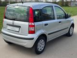Fiat Panda 1.2 8V Dynamic *Automatik WENIG KM - Fiat Panda aus 2009