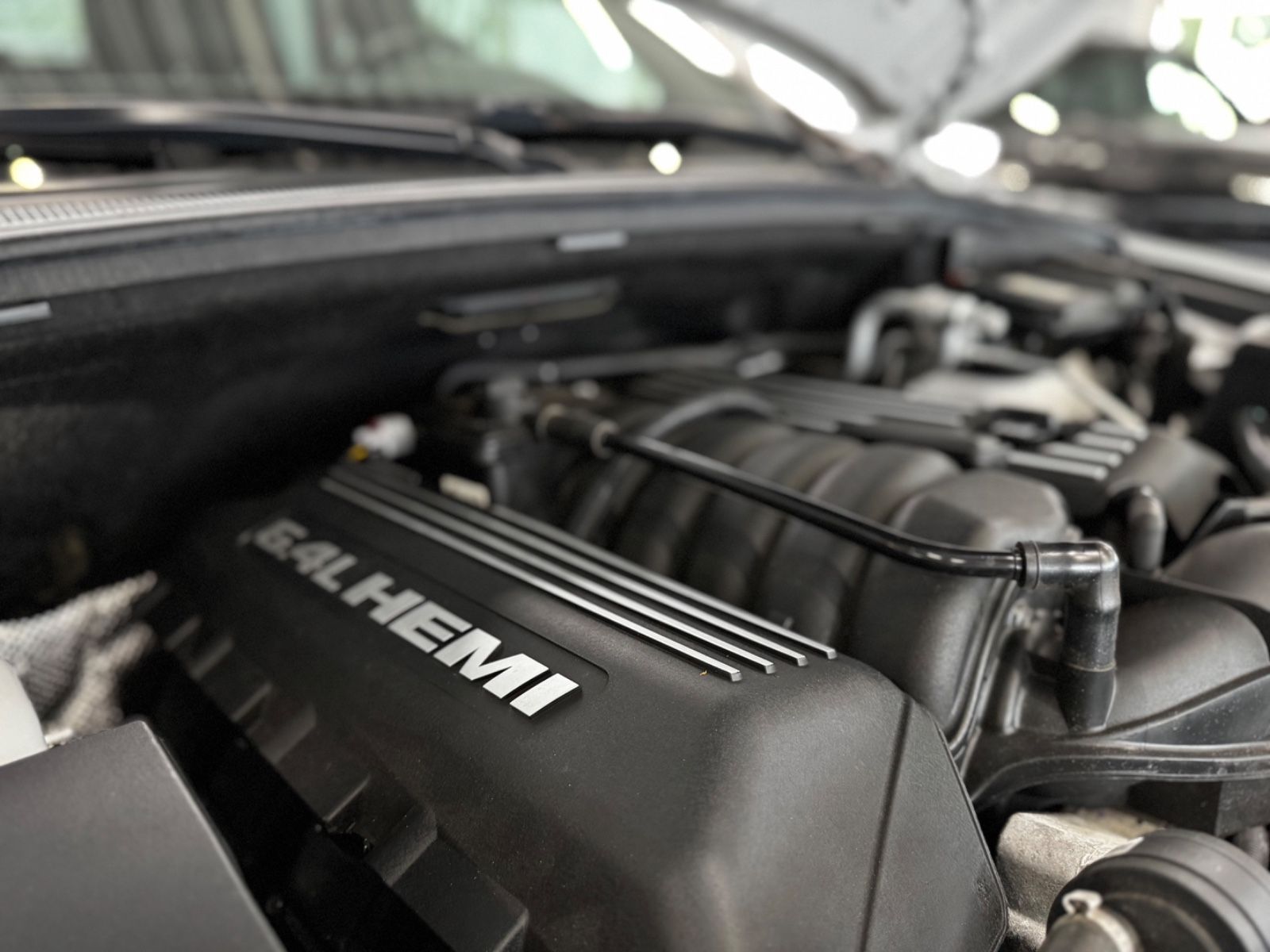 Fahrzeugabbildung Jeep Grand Cherokee 6.4 V8 HEMI SRT   "LPG-Gasanlage"