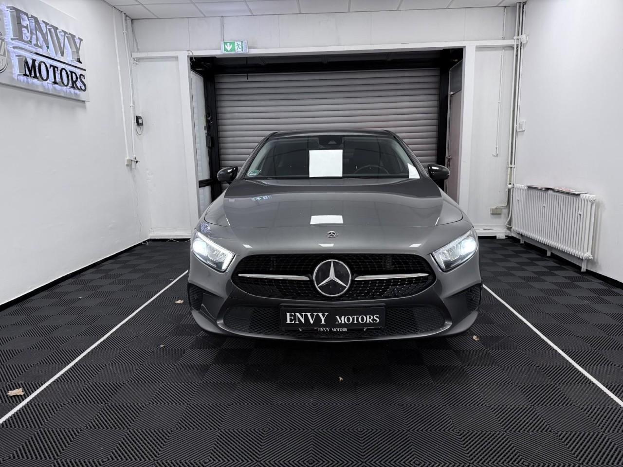 Mercedes-Benz A 250 LED SZHG KLIMA NAVI CAM Klima Navi