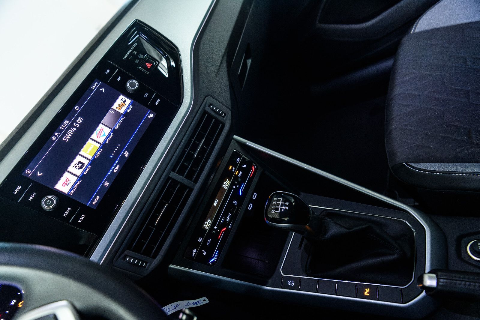Fahrzeugabbildung Volkswagen Taigo Goal 1.0 TSI LED+APP+SHZ+ACC+5 J.GARANTIE