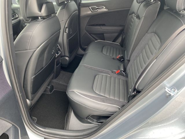 Fahrzeugabbildung Kia Sportage GT-LINE 4WD 1.6 T-GDI MILD-HYBRID *PANO