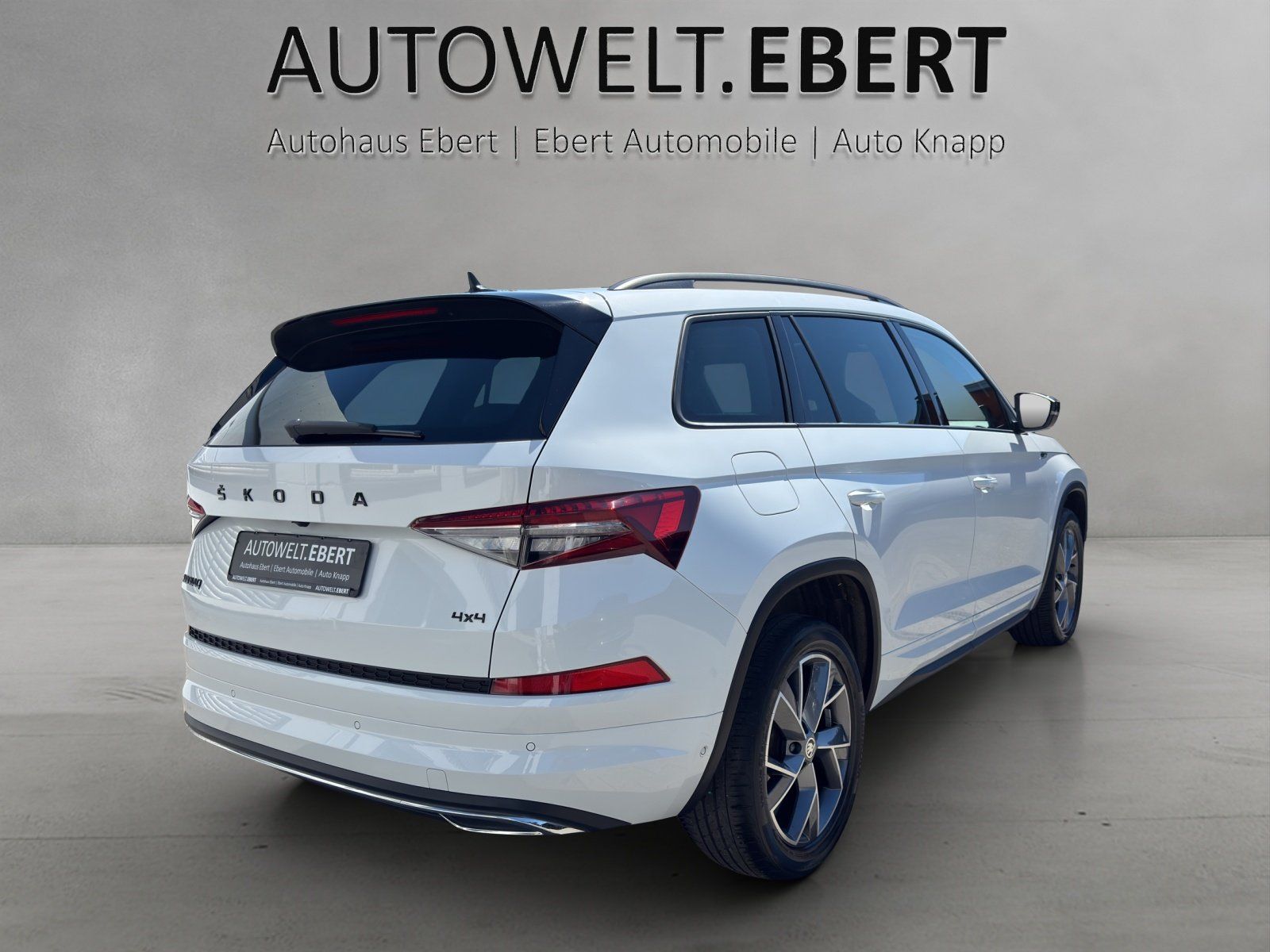 Fahrzeugabbildung SKODA Kodiaq 2.0 TSI Sportline 4x4/AHK/PANO/360°CAM/